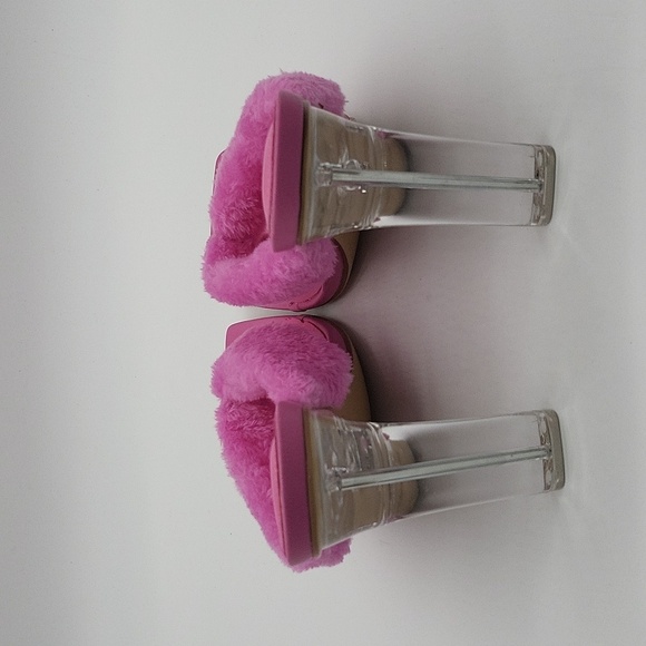 1129- Cape Robbin Vegan Faux Fur Heeled Sandals Pink Size 7.5 NWT - Picture 5 of 12
